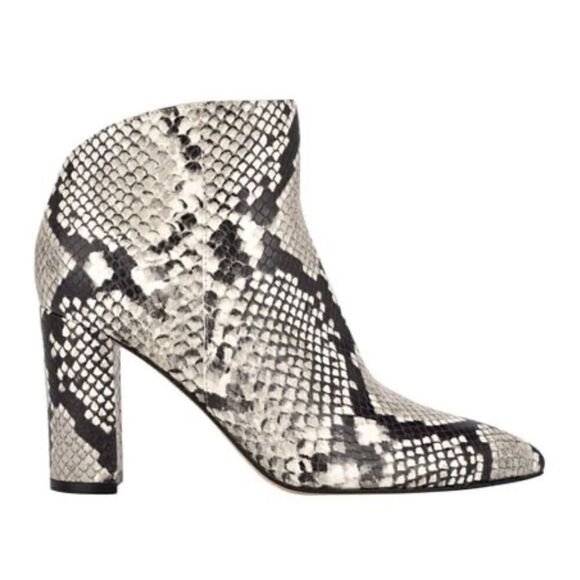 Marc Fisher LTD Boots Size 6.5 Beige Snakeskin-Embossed Unno Leather Bootie NEW - Picture 1 of 10